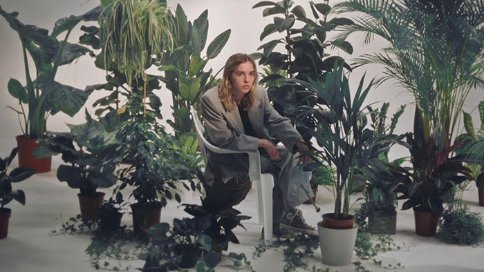 The Japanese House - Something Has to Change