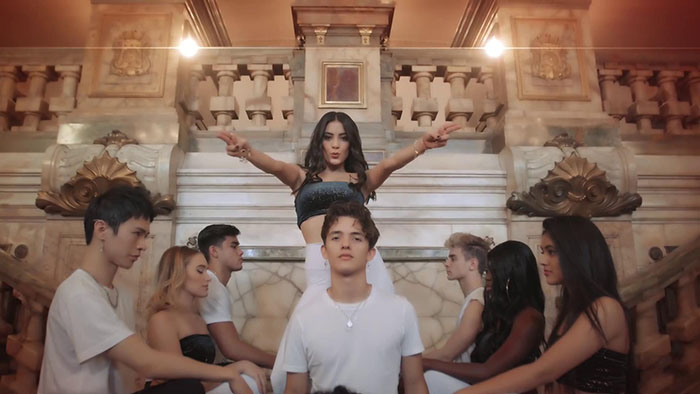 Now United - Na Na Na