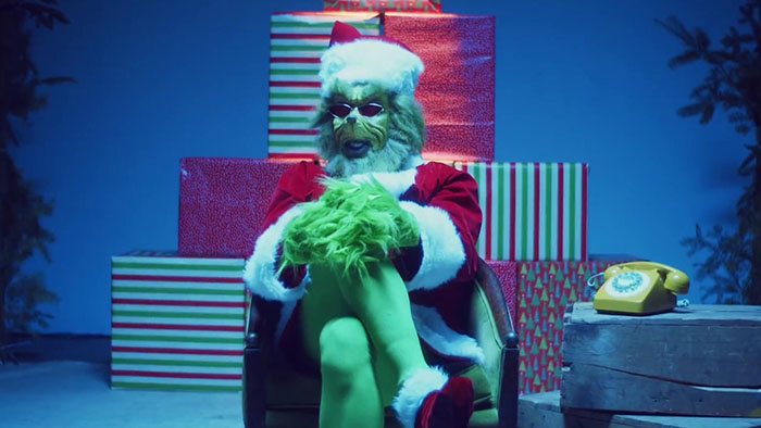 Dax ft. The Grinch - Dear Santa