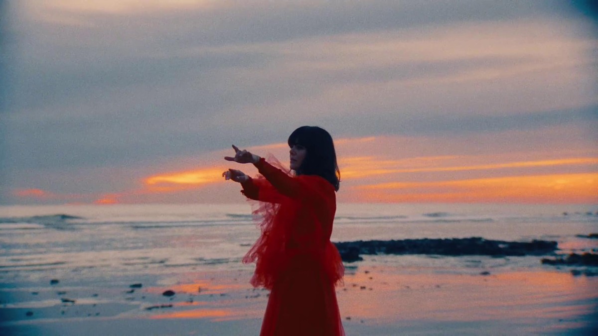 Bat For Lashes - The Dream of Delphi